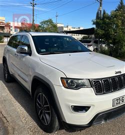 جيب جراند شيروكي